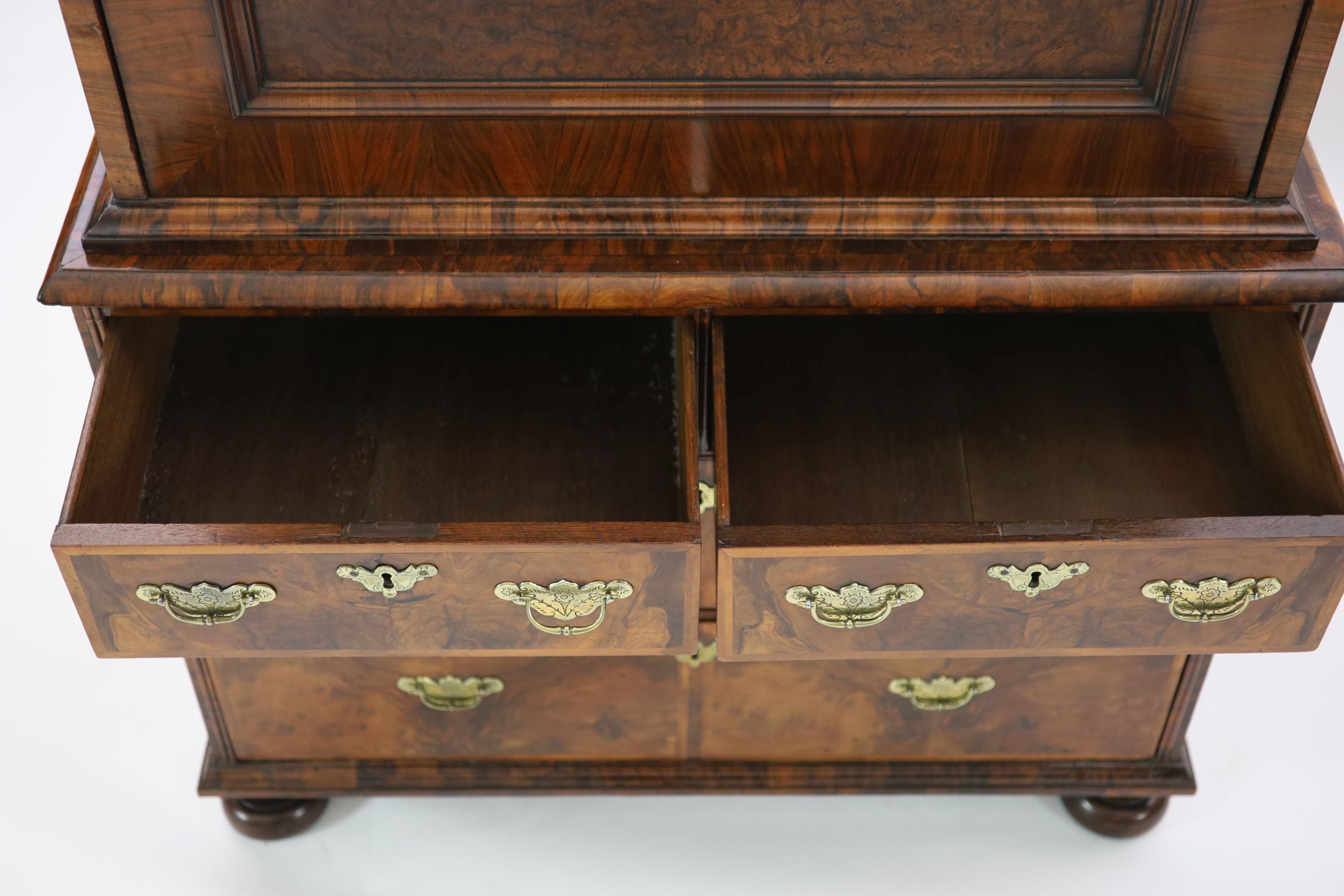 A William III walnut escritoire, W.106cm D.52cm H.168cm